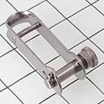 Schaefer Heavy Duty Stamped Halyard Shackle. 5/16" Twist Pin, 2500 lbs safe working load, 1/2" line max. 93-45